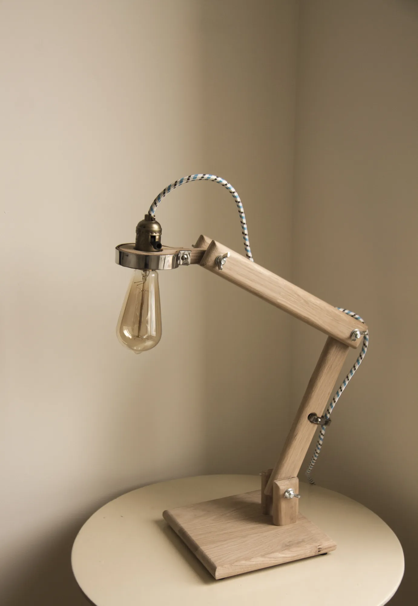 BRONTO, 1