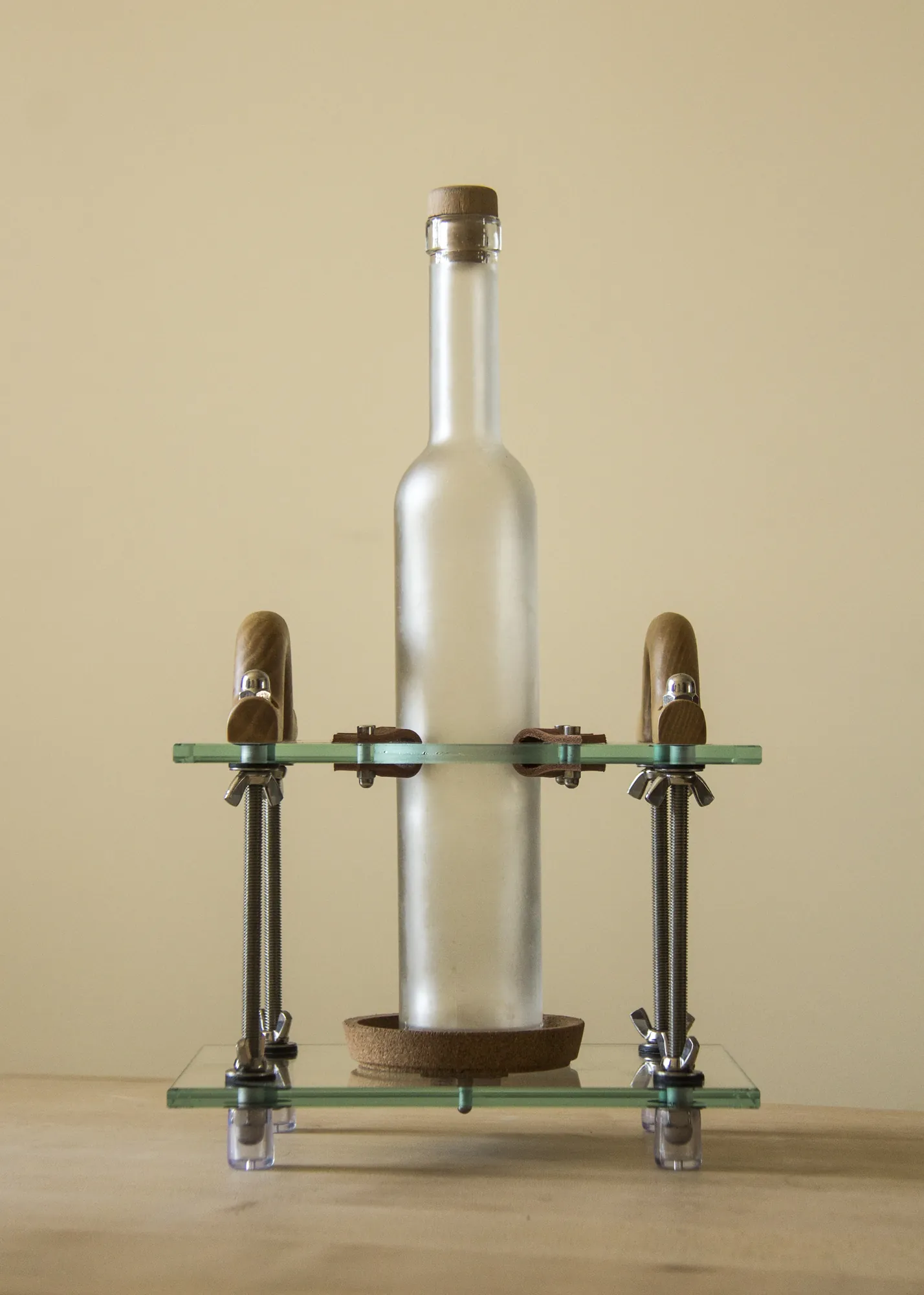 bottle-stand-5, 1
