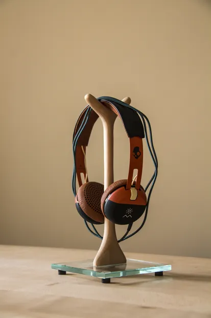 BONE headphone stand